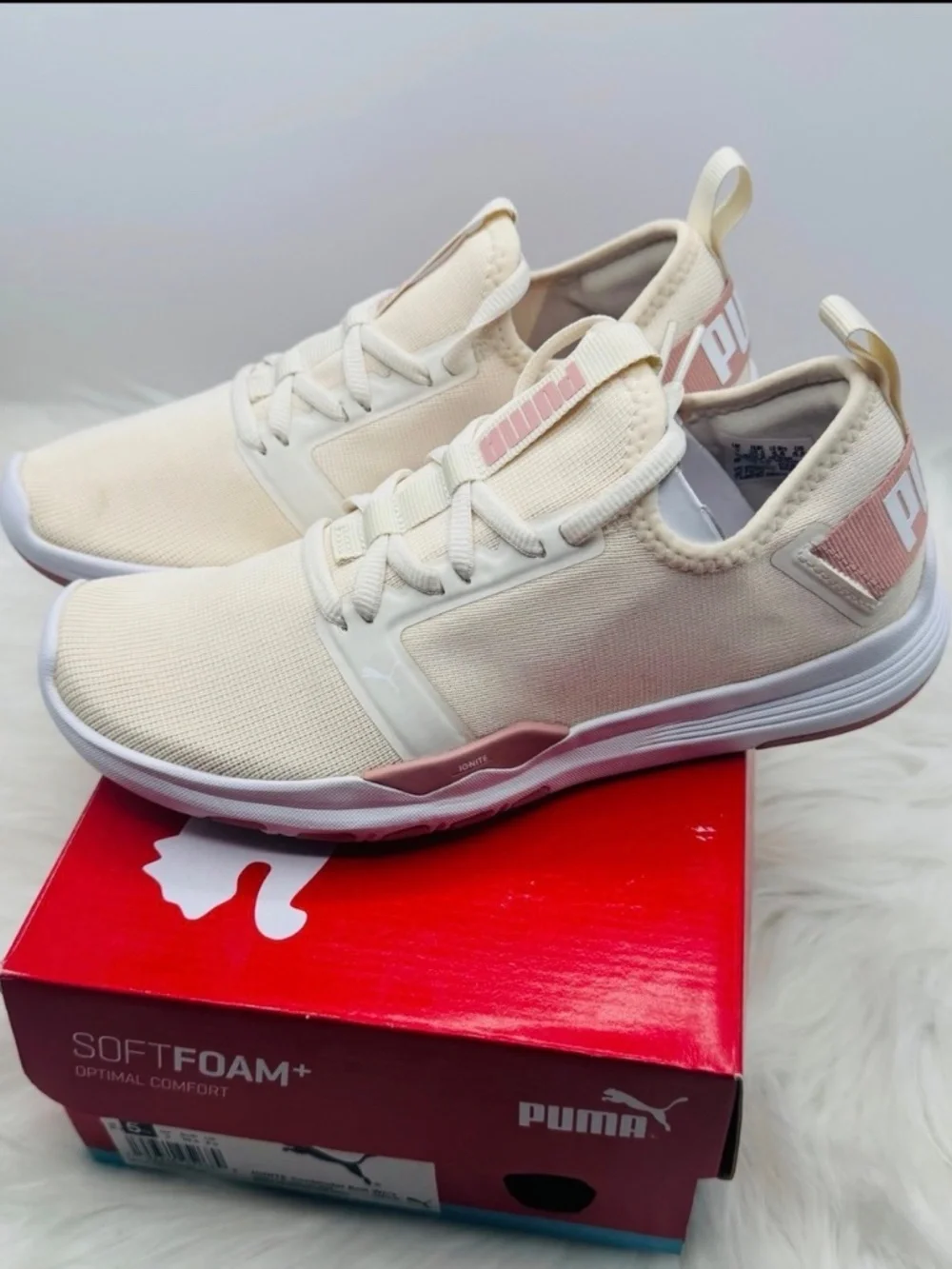 Women's Puma Ignite Contender Sneaker sz 5.5